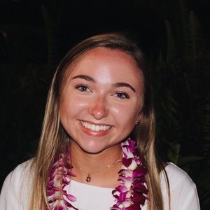 Meet your Posher, Courtney